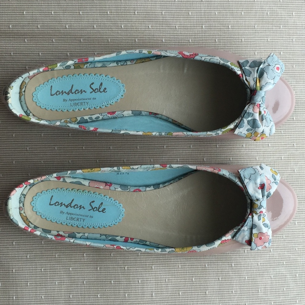 London Sole Henrietta with Liberty London print